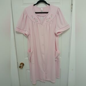 White Stag Sleepwear Women’s Snap Button Front  House Coat Robe Size 3X